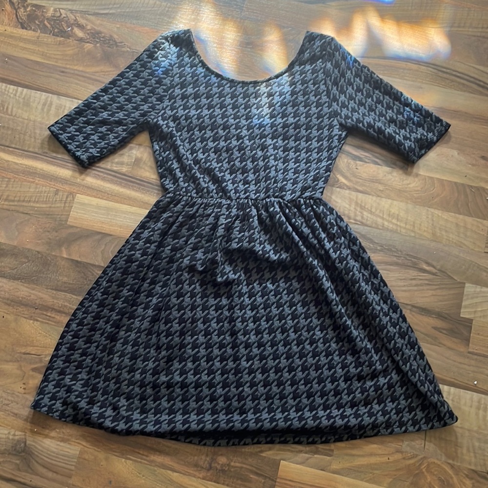 Modcloth Everly Houndstooth Dress size Medium